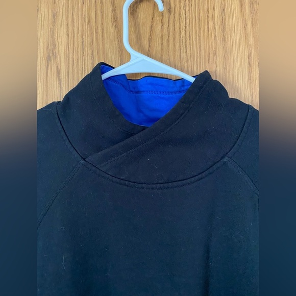 Calvin Klein Black Womens Pullover Sweater Size Small‎ Performance Thumb Holes - Picture 3 of 8